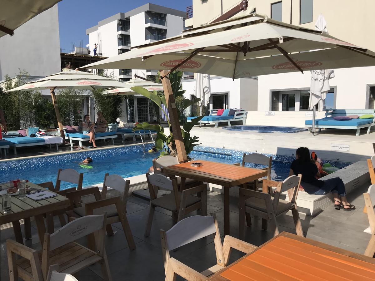 Raph Appartement Năvodari Buitenkant foto